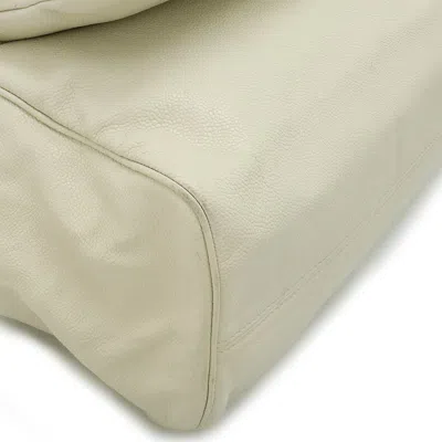 Pre-owned Chanel 2.55 Ivory White Caviar Leather Handbag Tote Bag () In Ivory, White