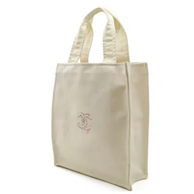 Pre-owned Chanel Ivory Canvas Shoulder Bag Tote Bag ()