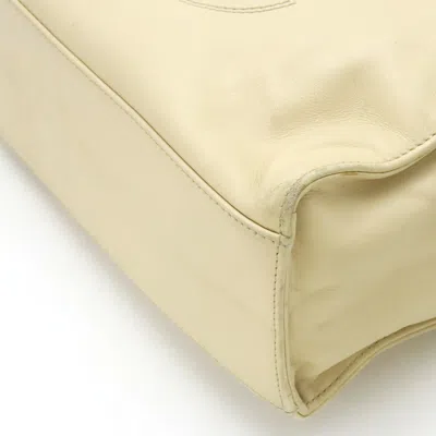 Pre-owned Chanel Light Beige Leather Tote Bag ()