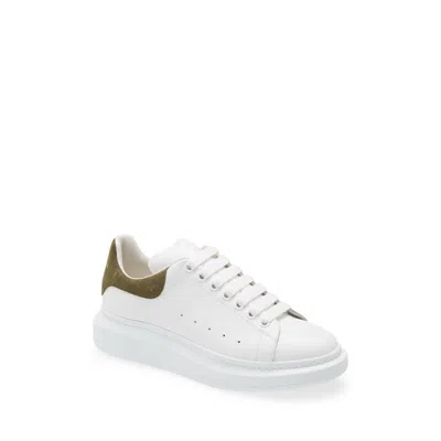 Alexander Mcqueen Sneakers In White