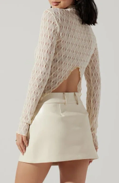 Astr The Label Dorset Mesh Top In Cream