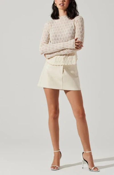 Astr The Label Dorset Mesh Top In Cream
