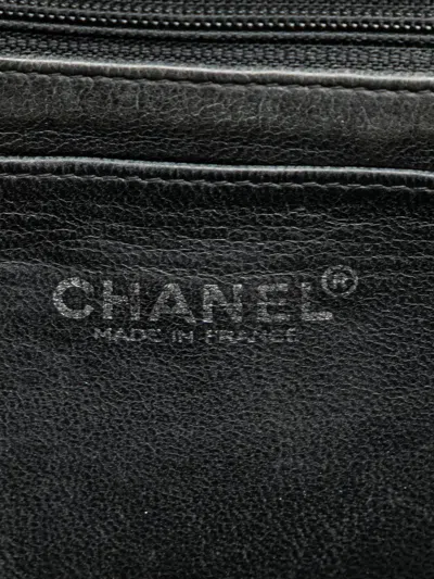 Pre-owned Chanel 2000-2002 Jumbo Quilted Caviar Single Flap Shoulder Bag In Black