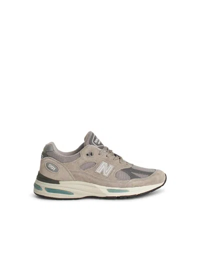 New Balance Made In Uk 991v2 Sneakers In Grey In Grey