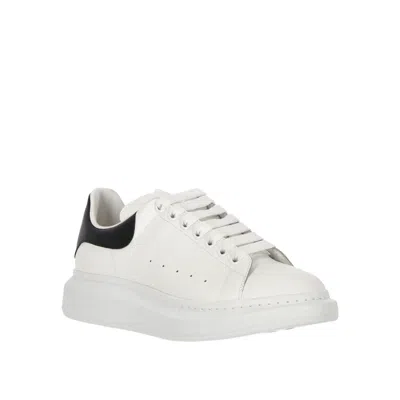 Alexander Mcqueen White And Black Low-top Sneakers With Chunky Sole And Contrasting Heel Tab In Leather Man