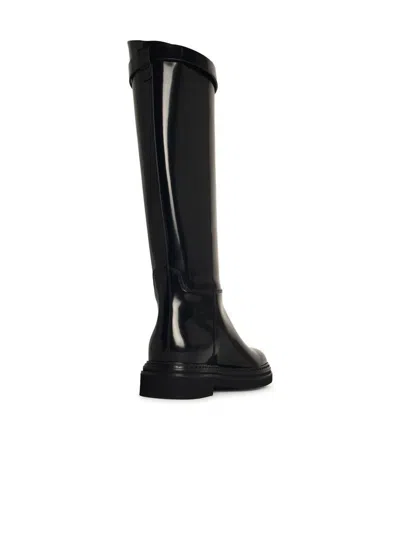 Dolce & Gabbana Black Shiny Leather Boots In Black
