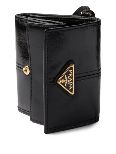 Prada Triangular-logo Leather Wallet In Black