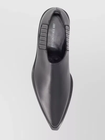 Ann Demeulemeester Pointy Micro Heel Cowboy Shiny Calf In Black