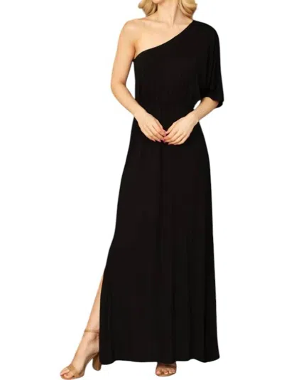Gilli One Shoulder Side Slit Maxi Dress In Black In Black