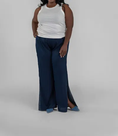 Nouvelle Silk95five Plus - Pondy Pants In Navy In Blue