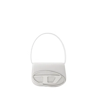 Diesel Womens White 1dr Logo-plaque Leather Shoulder Bag In White