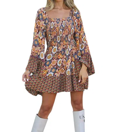 ANGIE EMBER BELL SLEEVE MINI SMOCK DRESS IN BROWN-MULTI 