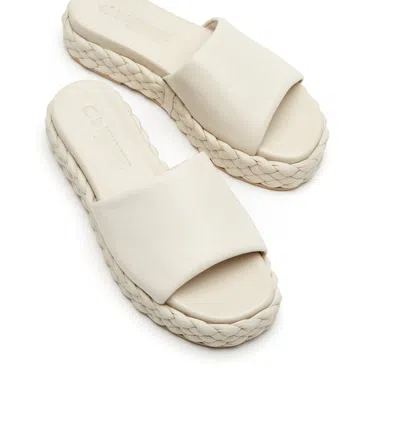 La Canadienne ?variant=43320325210249&country=us In Off White