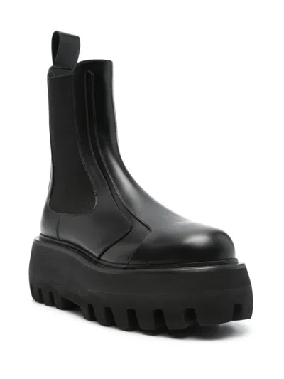 Alexander Mcqueen Black Glossy Leather Ankle Boots With Tank Sole In Black