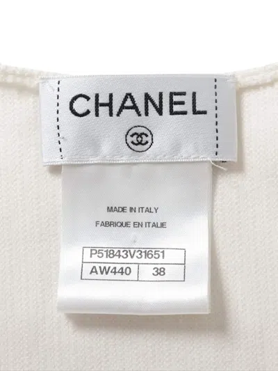 Pre-owned Chanel 2015 Corduroy Jacket In White