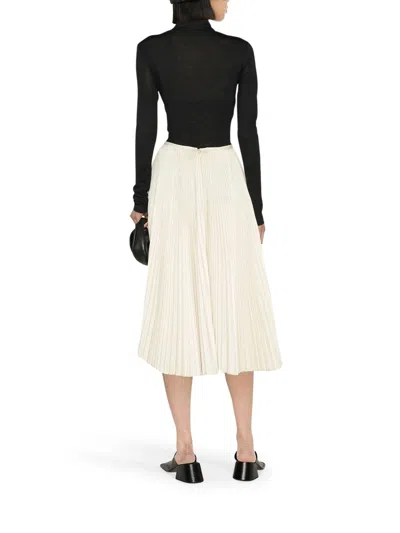 Jil Sander Long Sleeve Top With Funnel Neckline In Negro