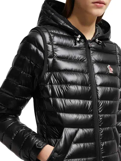 Moncler Karura Transformable Shiny Black Puffer Jacket In Negro