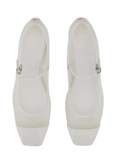 Aeyde Round Toe Ballerina Shoes With Contrast Piping In White