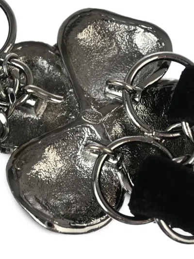 Pre-owned Chanel 2006 Camellia Chain Belt In Silver