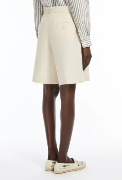 Weekend Max Mara Shorts In Beige