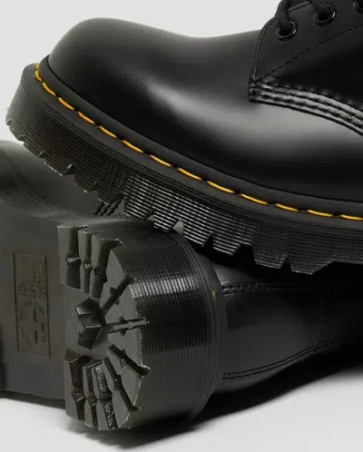 Dr. Martens' 1460 Lace-up Combat Boots In Smooth Leather In Black