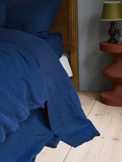 Piglet In Bed Plain Linen Blend Flat Sheet In Atlantic