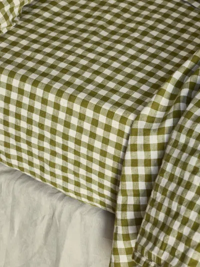 Piglet In Bed Gingham Linen Blend Fitted Sheet In Botanical Green Gingham