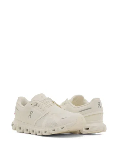 On Running Cloud 6 Sneakers In White