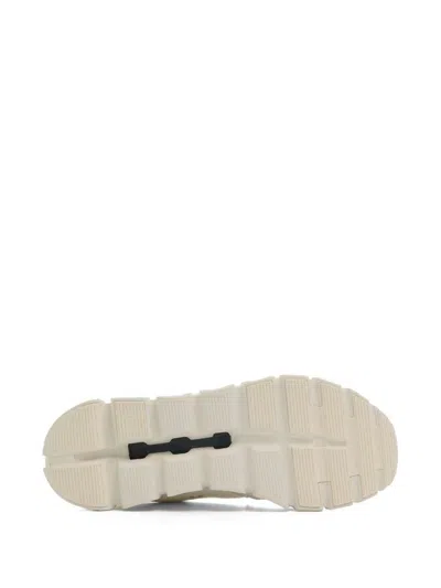 On Running Cloud 6 Sneakers In White