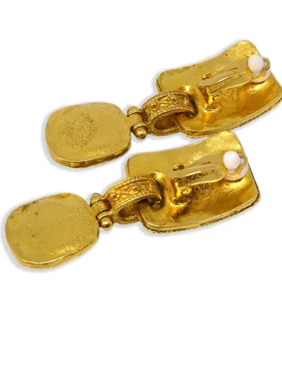 Pre-owned Chanel 1994 Drop Earrings In Gold