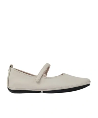 Camper Right Nina Leather Ballelrina Shoes In Neutral