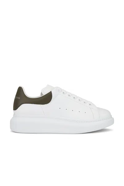 Alexander Mcqueen White Low-top Sneakers With Chunky Sole And Contrasting Heel Tab In Leather Man In Brown