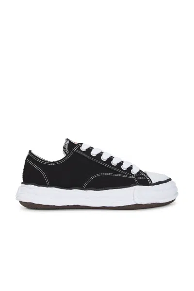 Miharayasuhiro Maison Mihara Yasuhiro Black Peterson Low Sneakers In Canvas In Black