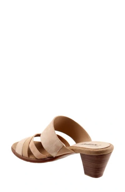 Trotters Maxine Womens Leather Slip On Mule Sandals In Sand Nubuck