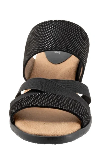 Trotters Maxine Slide Sandal In Black Mini Dots
