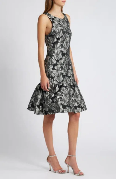 Julia Jordan Metallic Floral Jacquard Sleeveless Dress In Black/silver