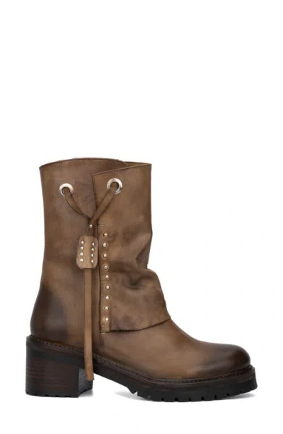 Vintage Foundry Madeline Block Heel Boot In Camel