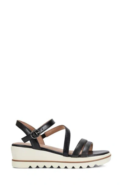 Easy Spirit Sheale Lug Sole Wedge Sandal In Black