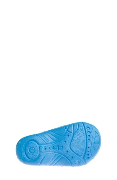 Josmo X Disney® Kids' Frozen Elsa & Anna Mismatch Clog In Blue