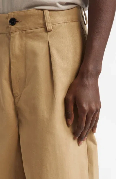 Noah Pleated Baggy Chinos In Khaki