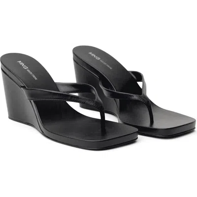 Mango Wedge Sandal In Black