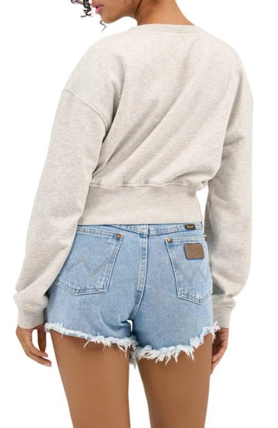 Wrangler Relaxed Appliqué Crop Sweatshirt In Oat