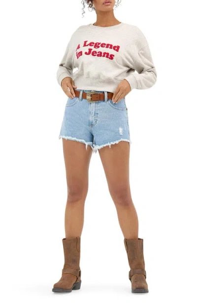 Wrangler Relaxed Appliqué Crop Sweatshirt In Oat