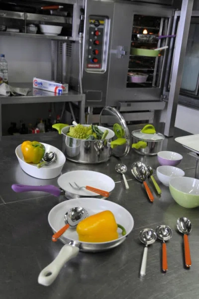 Mepra Fantasia Serving Set In Carrot