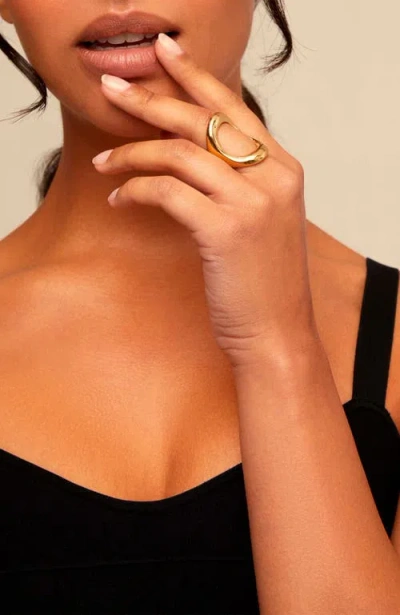Unode50 18k Gold-plated Ring With Large Central Oval In Metallic