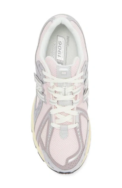 New Balance 1906 Lace-up Snrakers In Rose Sugar/pearl Grey