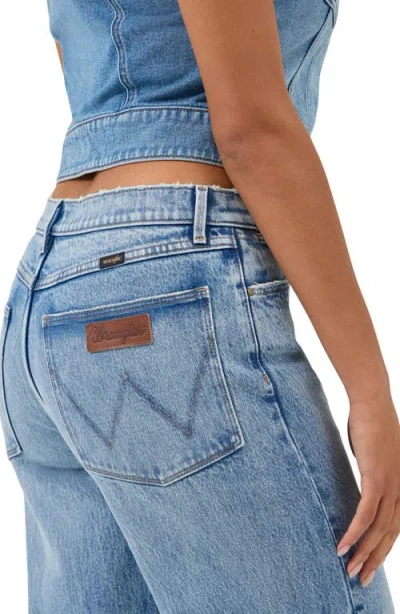 Wrangler Low Rise Baggy Jeans In Dallas