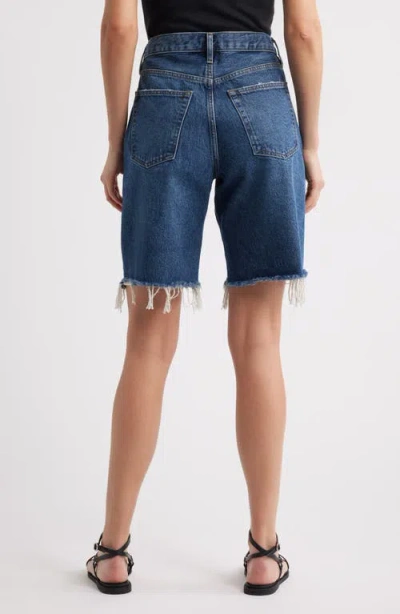 Frame The Leisure Raw Hem Denim Shorts In Nostalgia