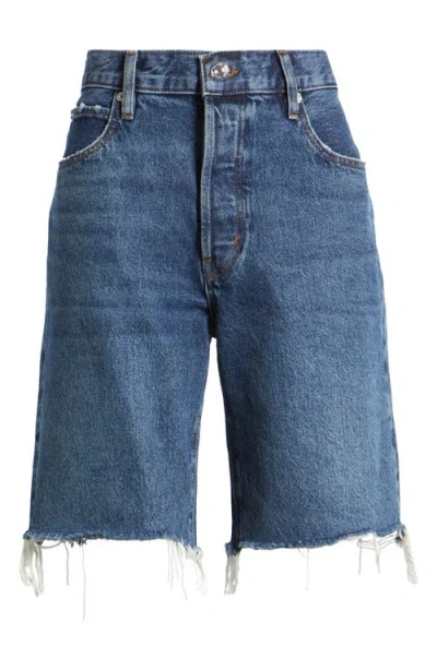 Frame The Leisure Raw Hem Denim Shorts In Nostalgia