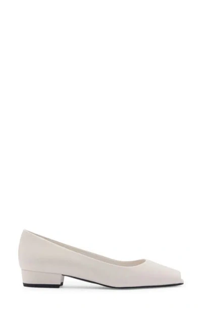 Mango Open Toe Pump In White